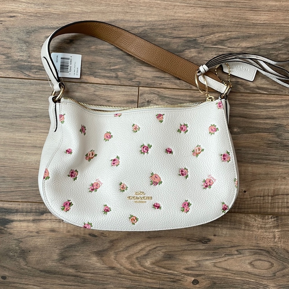 Brand new coach purse - never used
